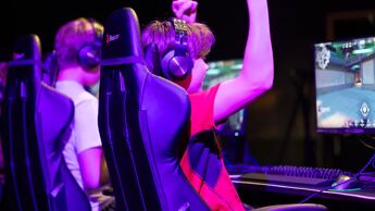 To gutter som gamer