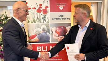 Bydelsdirektør Alv H. Sørland og generalsekretær i Nasjonalforeningen for folkehelsen Bo Gleditsch