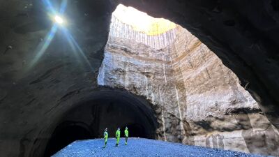 Skøyen T-banestasjon vil ligge nede i berget, 50 meter under bakken