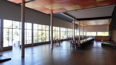 Bilde som viser restaurantsalen på Ingierstrand restaurant