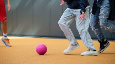 Over to millioner kroner til fritidsaktiviteter for barn og unge i Bydel Alna.