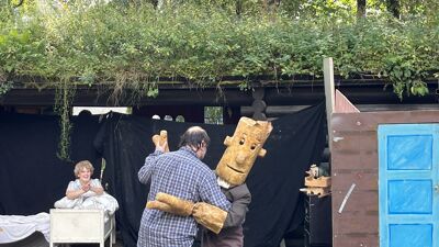 Teaterforestillingen Knerten og Lillebror