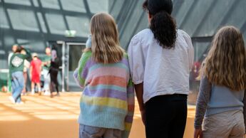 Venninner i ballbingen på Brynseng skole
