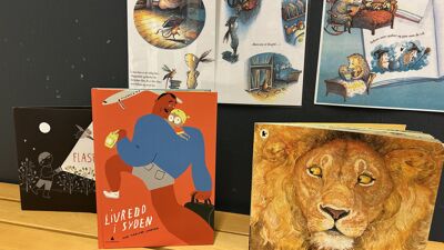 Bildet viser tre bøker som er såkalte "Språksterk-bøker". Disse omhandler teamet "redd" som er månedens tema i barnehagen.