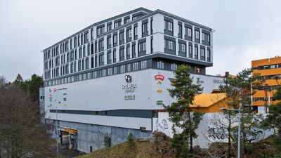 På bildet kan du se bydelshuset i Bydel Søndre Nordstrand