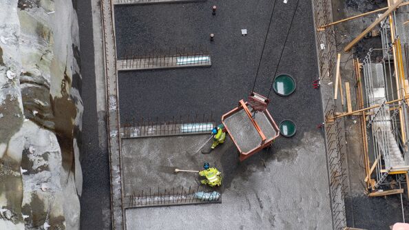 Den ene av to sjakter til Skøyen T-banestasjon