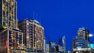 Kveldsbilde av Oslo S-området.