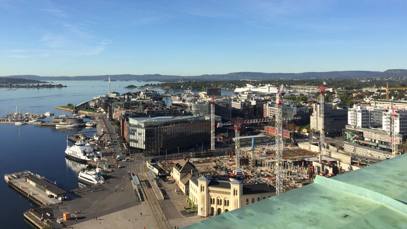 Utsikt fra atelier i Oslo Rådhus