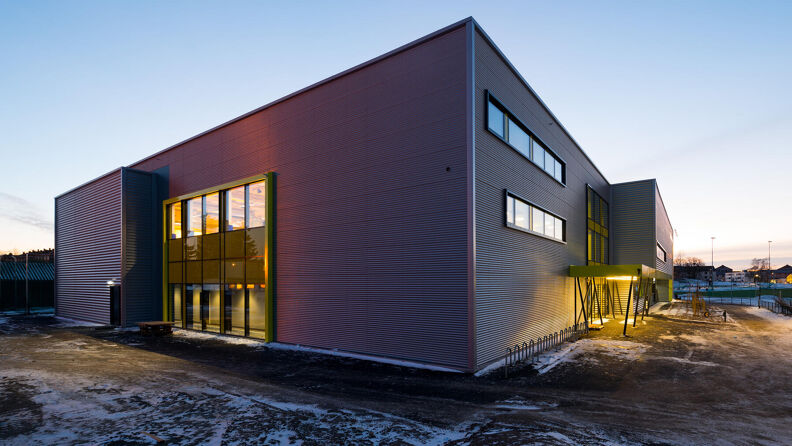 Lambertseter flerbrukshall utenfra