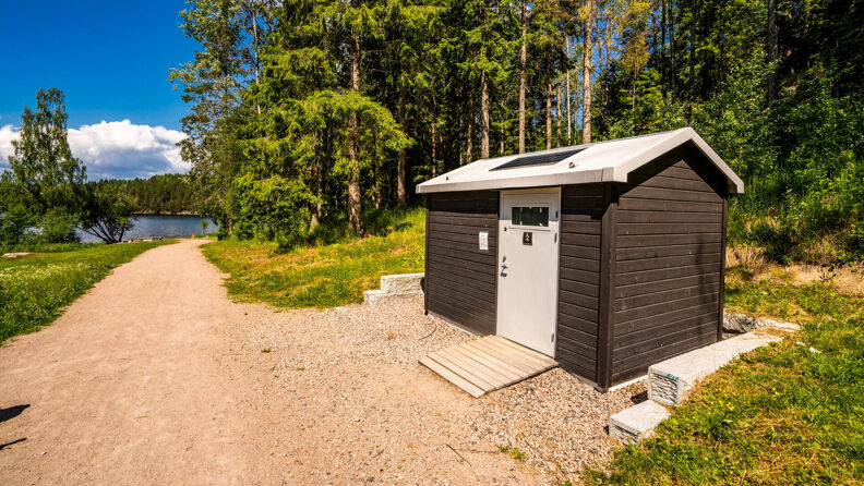 HC-toalett på Bråten badeplass ved Nøklevann.